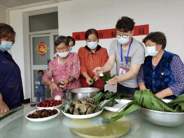 念叨全市各驻社区（村）工作队都是怎样庆祝端午节的？