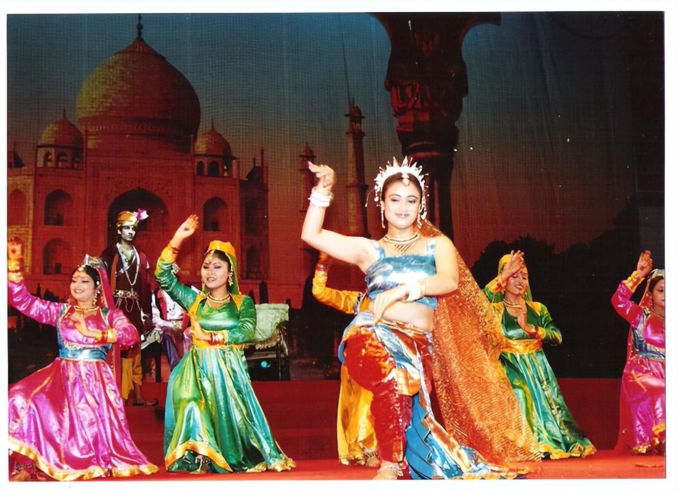 印度古典舞蹈形式中宗教、哲学和艺术之间的关系