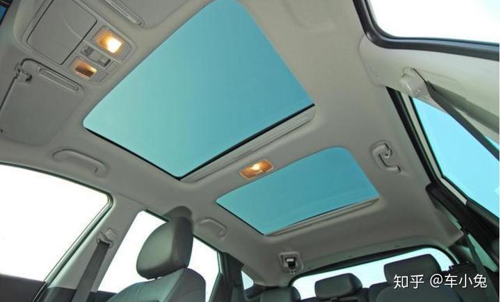 汽车内饰顶棚的清洁外部天花板非常简单，定期清洁仍然是必要的