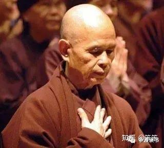 信奉佛教、就是看破红尘、讲佛语就有点大了